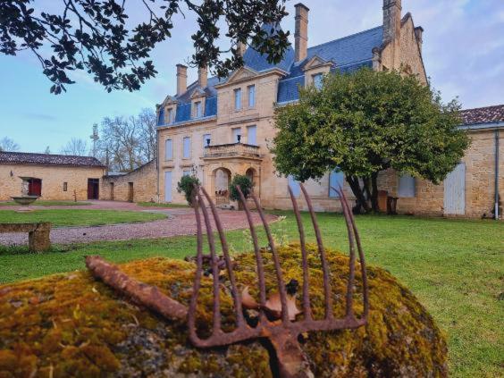 Fsp Chateau Julie Virsac Buitenkant foto